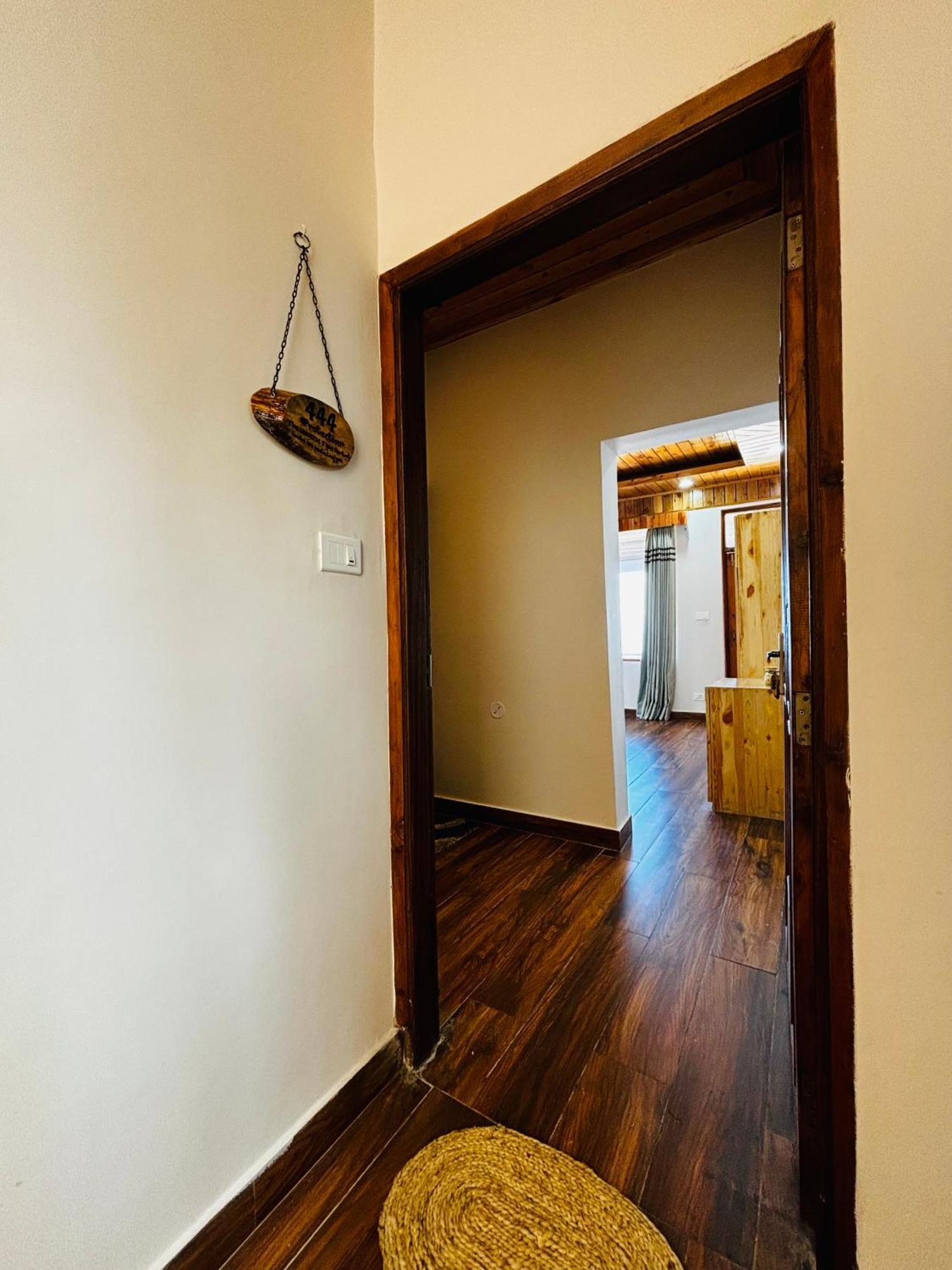 Hilly Horizon Bnb Kufri Cheog ภายนอก รูปภาพ