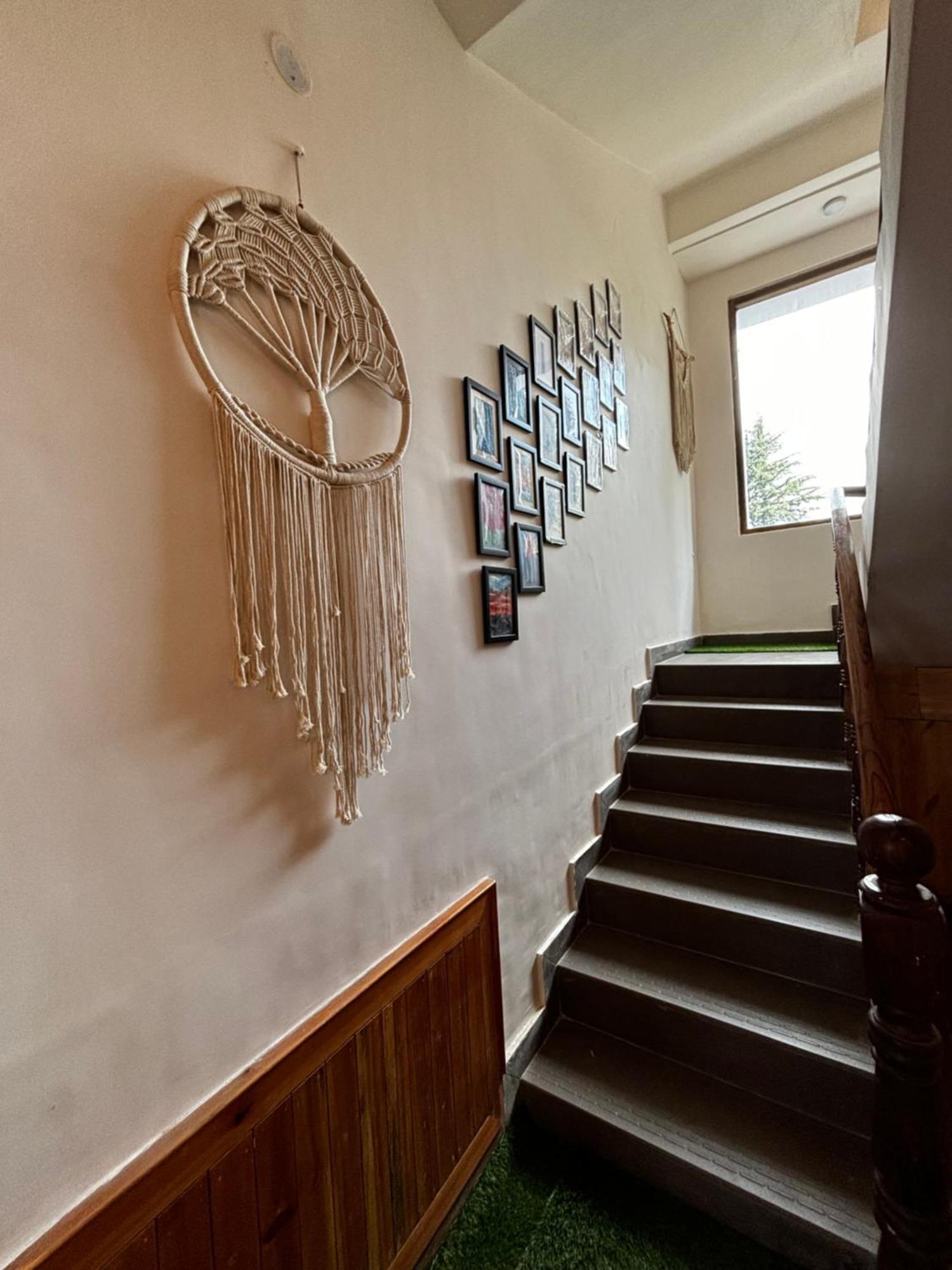 Hilly Horizon Bnb Kufri Cheog ภายนอก รูปภาพ